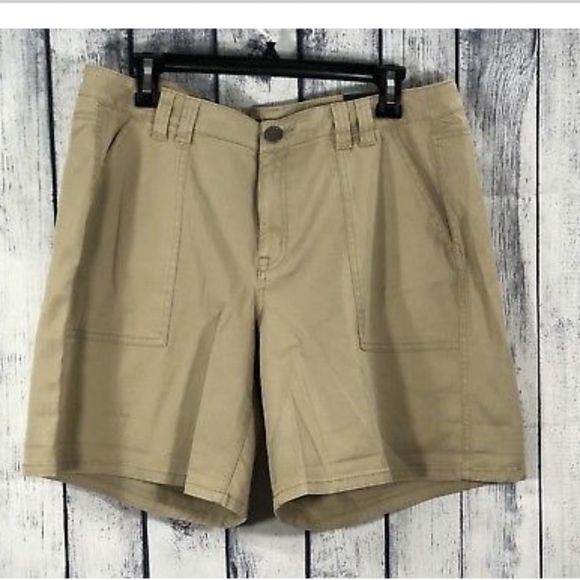plus size khaki shorts